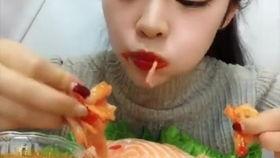 吃货主播吃羊角瓜,吃货主播带你领略美味诱惑